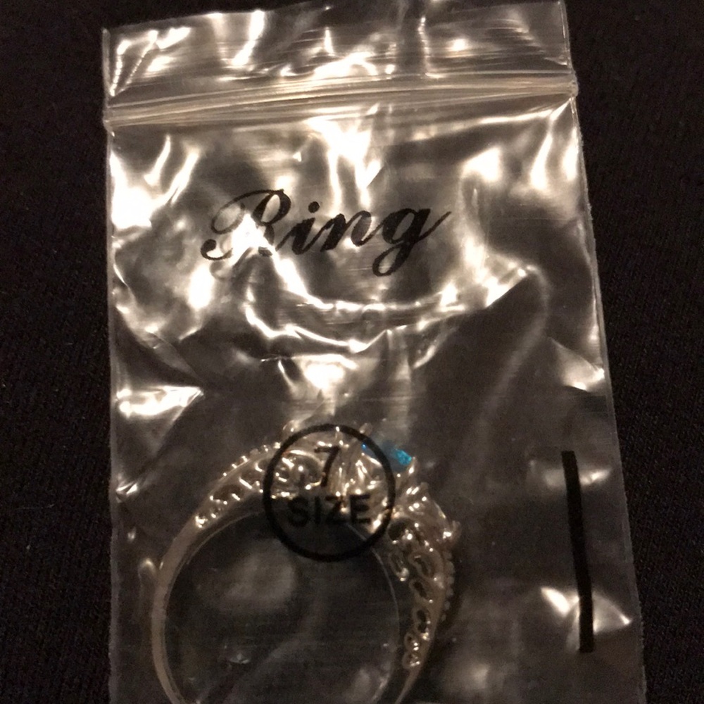 Ring size 7 - Picture 6 of 6